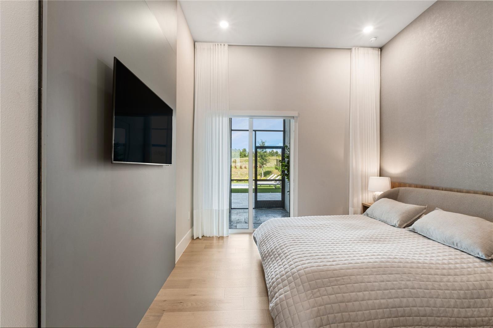 BELLA COLLINA EAST SUB - Residential