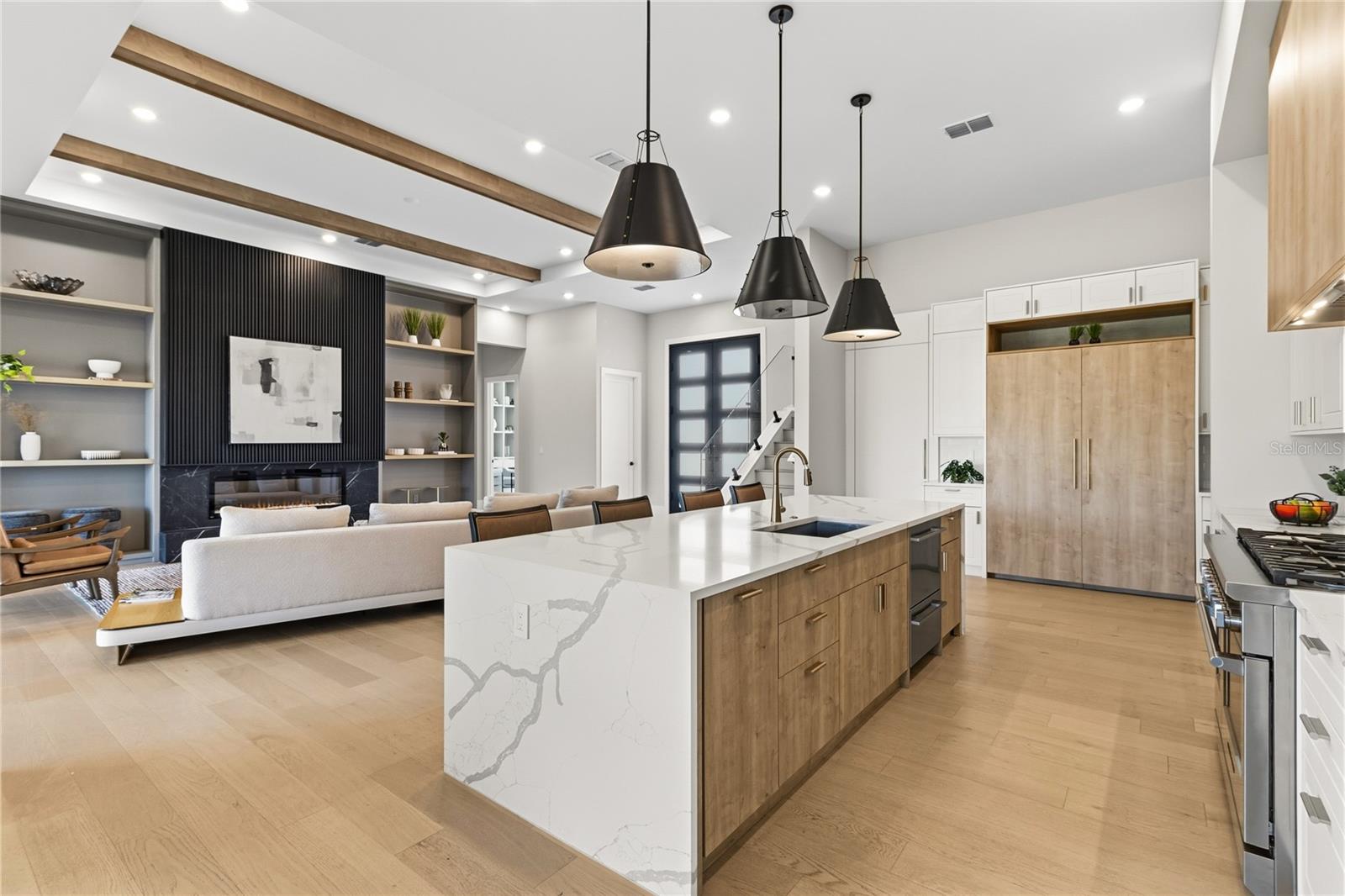 BELLA COLLINA EAST SUB - Residential