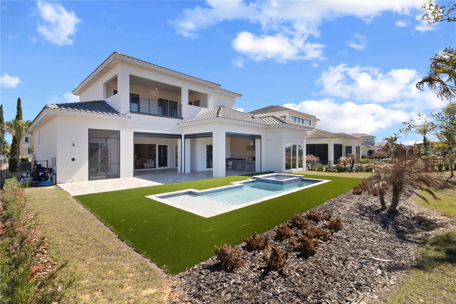 BELLA COLLINA EAST SUB - Residential