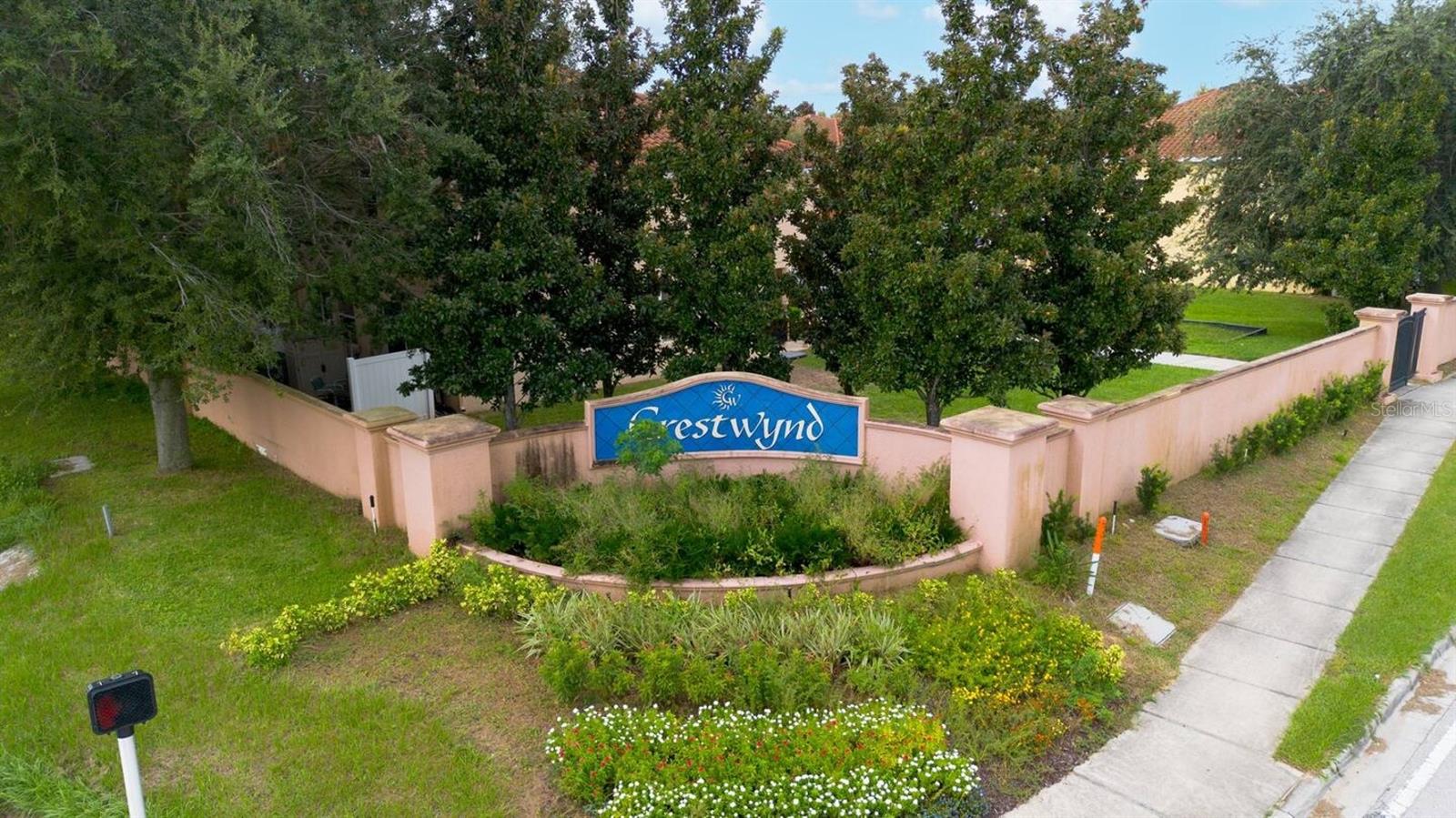 CRESTWYND BAY - Residential Lease