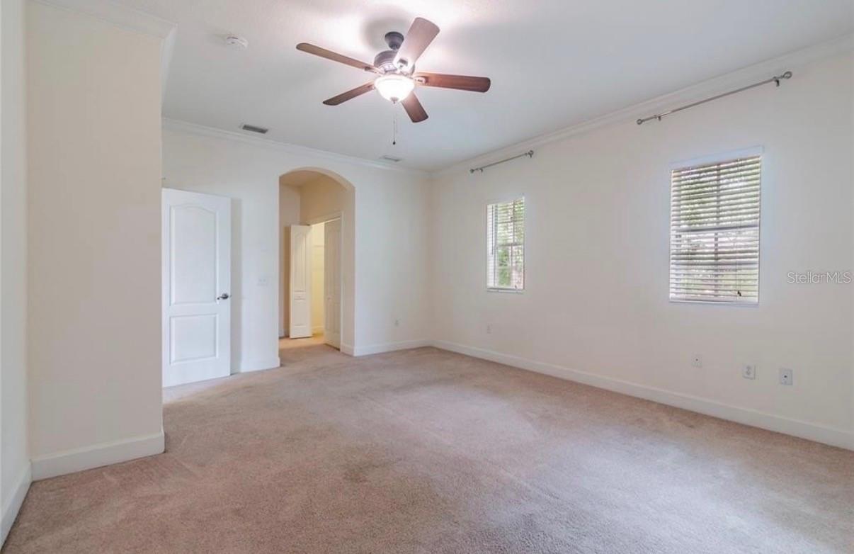 CLEVELAND PARK - Residential Lease