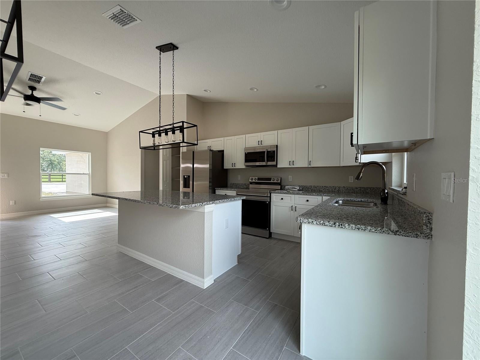 4429 SW FLORAL COURT