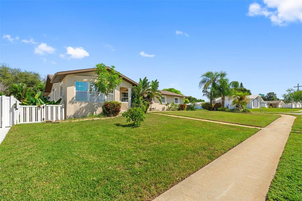 Photo of 14331 Apache Avenue, Largo, FL 33774 (MLS # TB8553252)