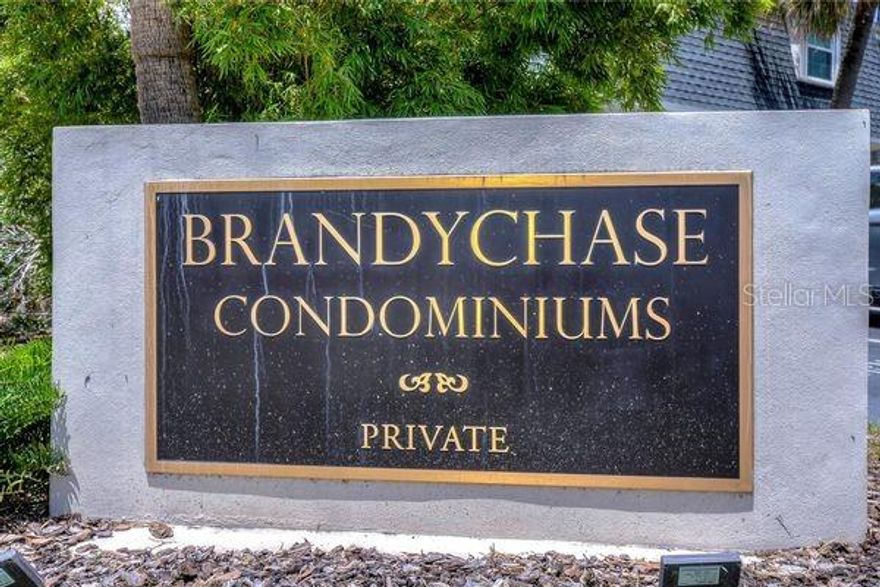 Two bedroom, two bath Condo located in South Tampa.