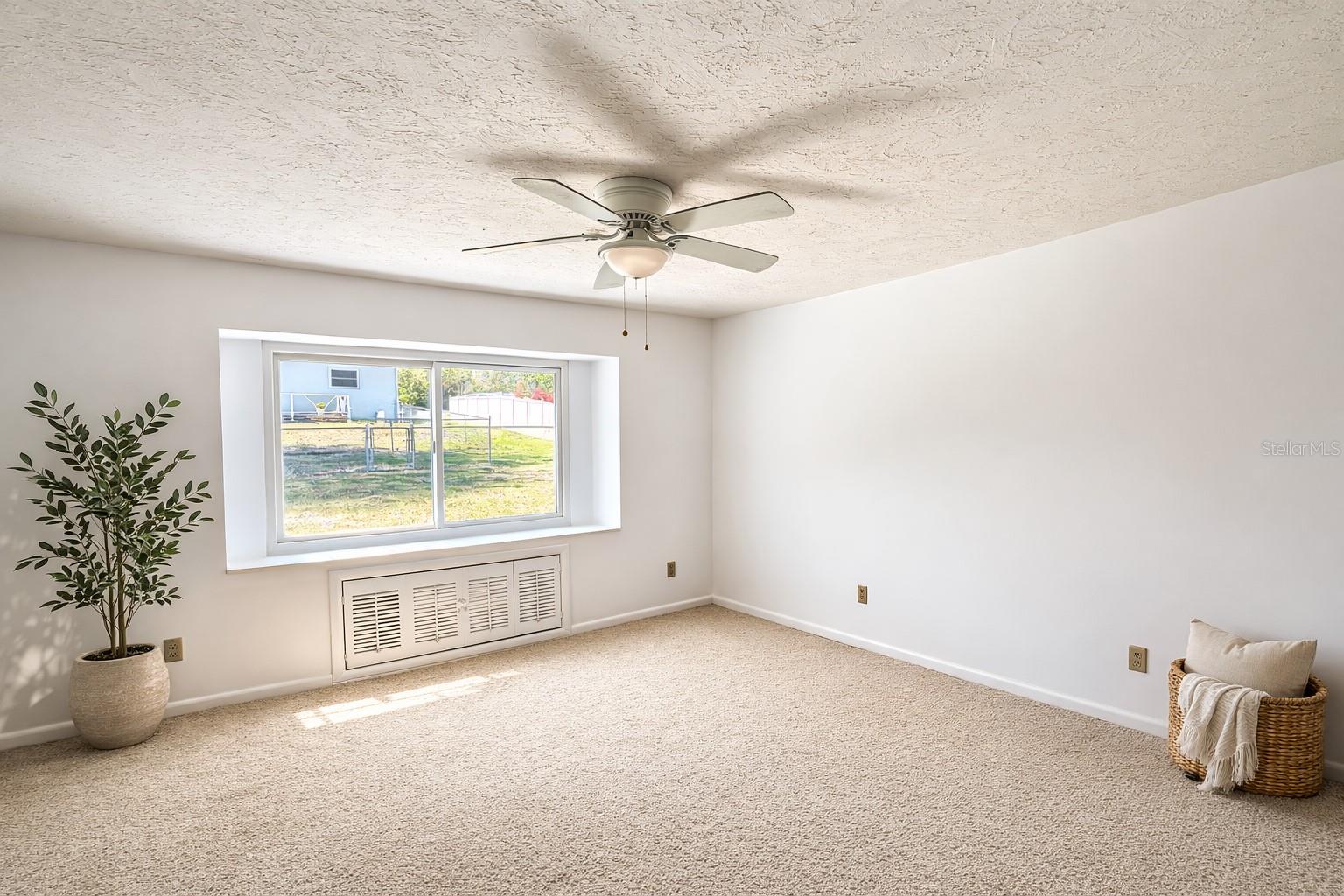 BEVERLY HILLS UNIT 08 PH 02 - Residential