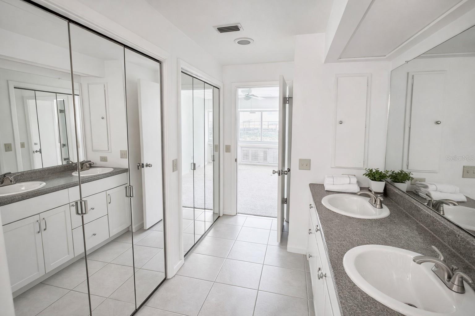 BEVERLY HILLS UNIT 08 PH 02 - Residential