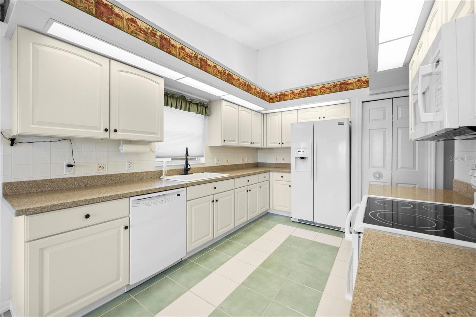 HERITAGE PINES VILLAGE 02 REP - Residential