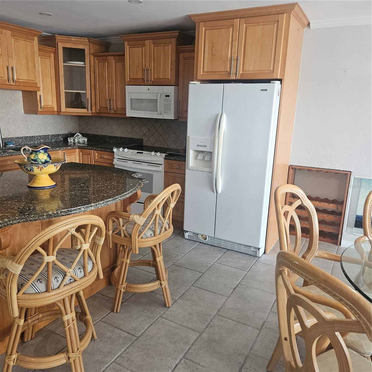 CLEARWATER POINT 8 TENNIS - Residential Lease