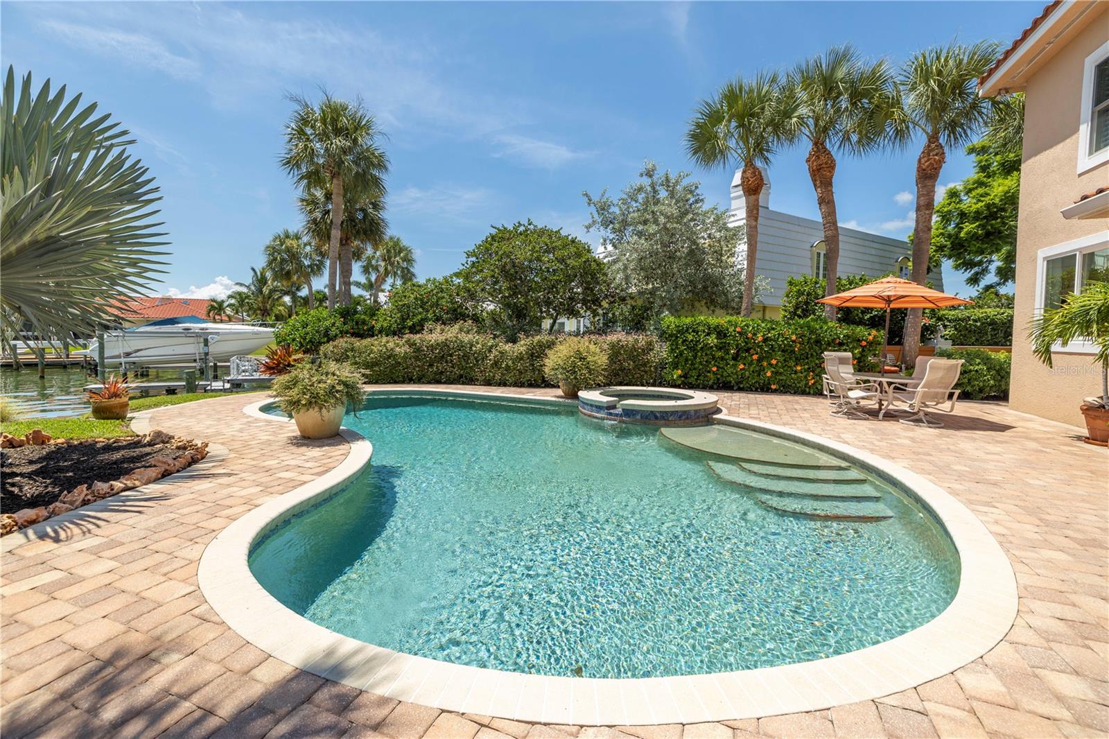 BAYWAY ISLES - Residential