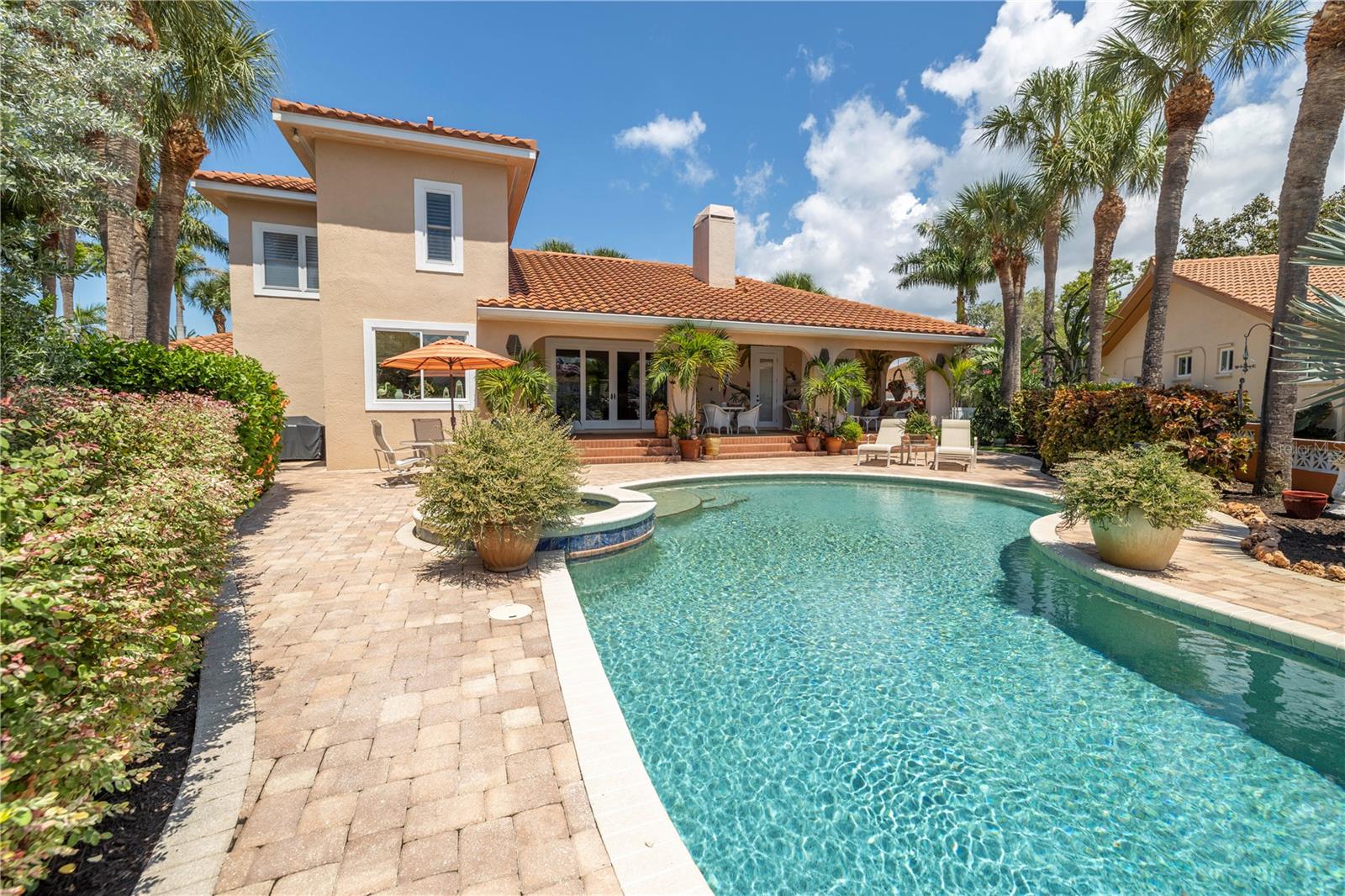 BAYWAY ISLES - Residential