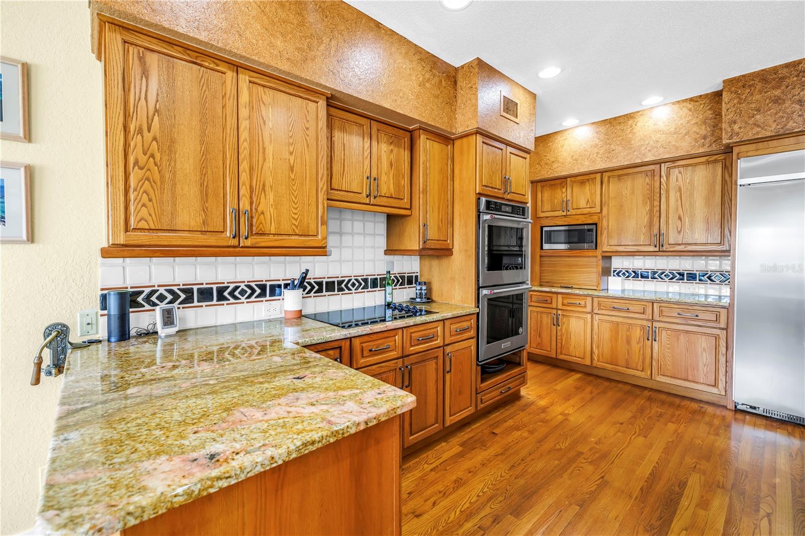 BAYWAY ISLES - Residential