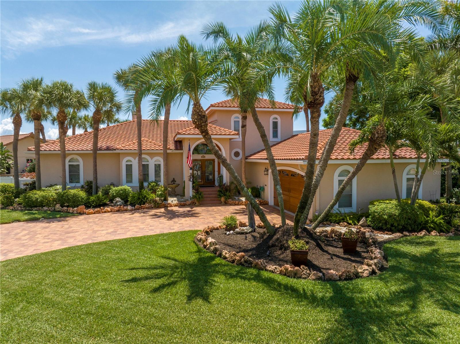 BAYWAY ISLES - Residential