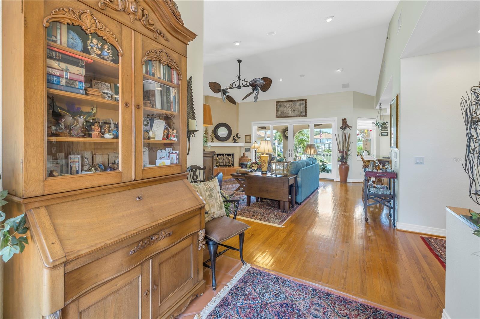 BAYWAY ISLES - Residential