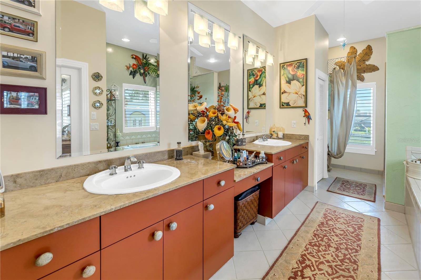 BAYWAY ISLES - Residential