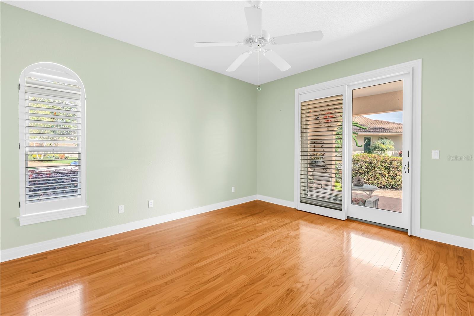 BAYWAY ISLES - Residential