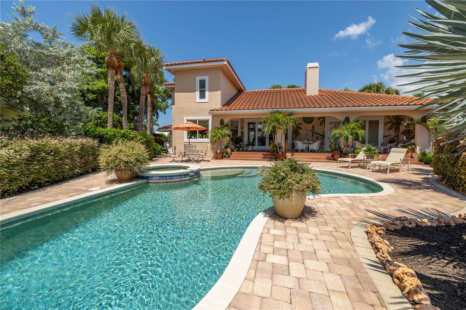 BAYWAY ISLES - Residential