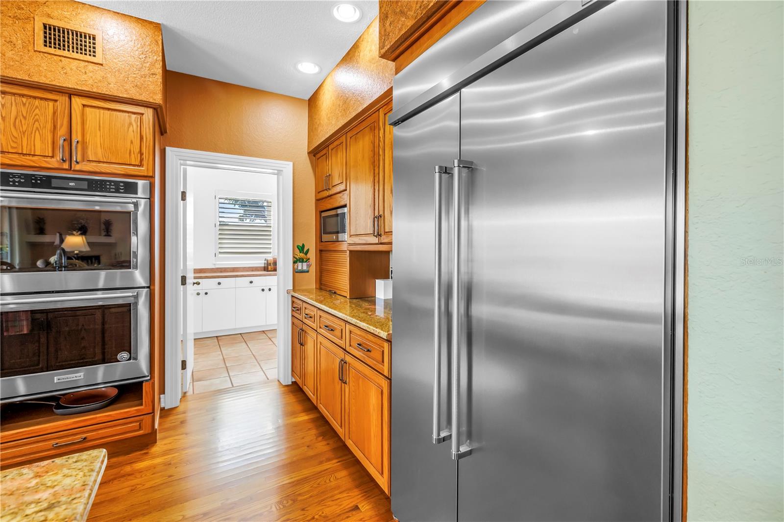 BAYWAY ISLES - Residential