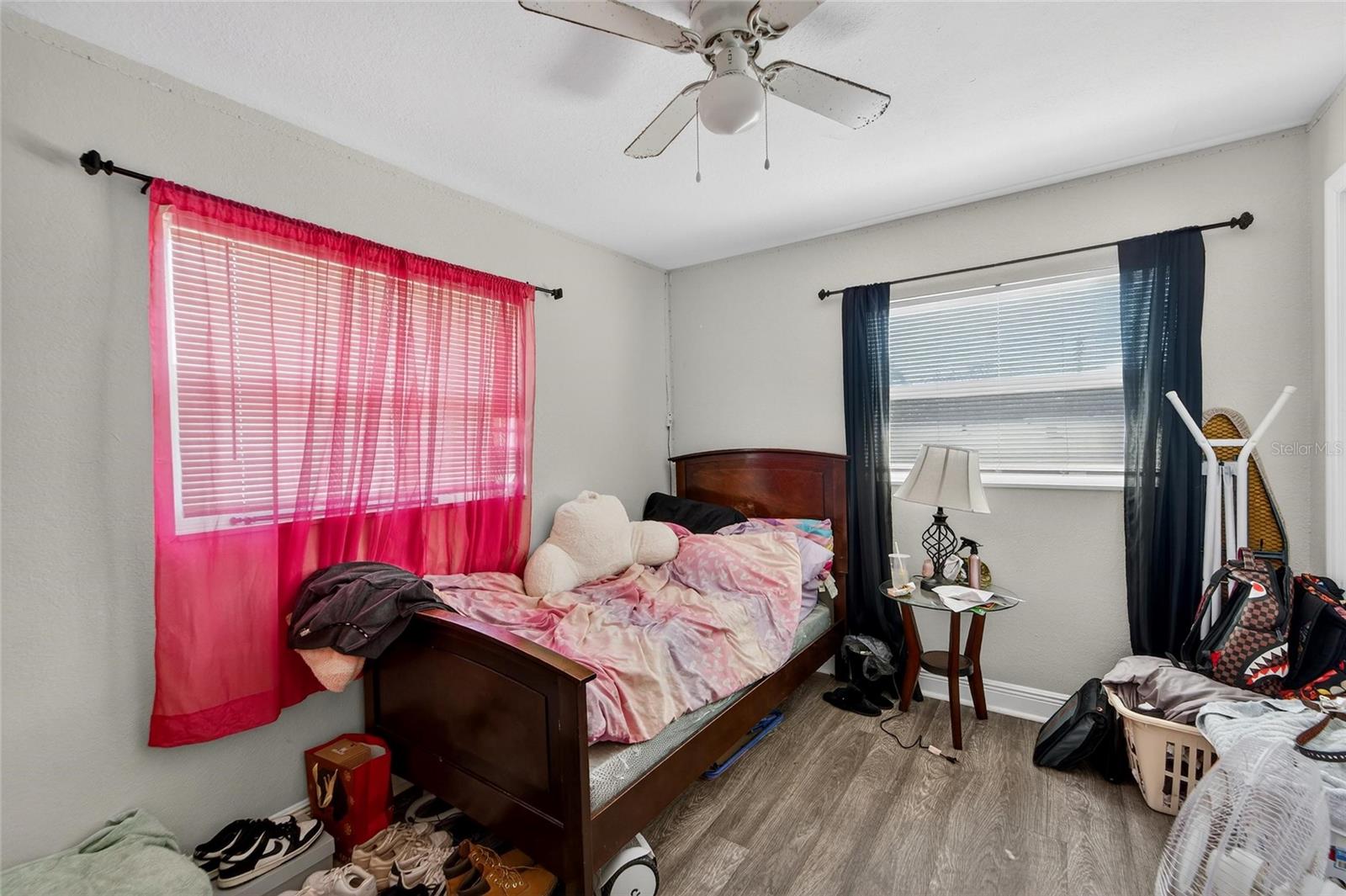 SCHOOLEYS HOMEVILLE - Residential Income