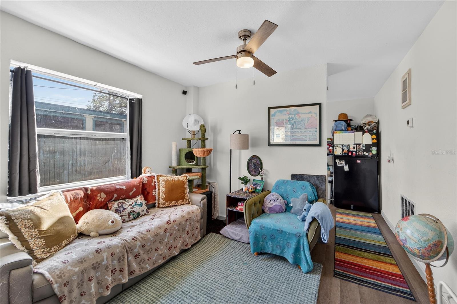 SCHOOLEYS HOMEVILLE - Residential Income