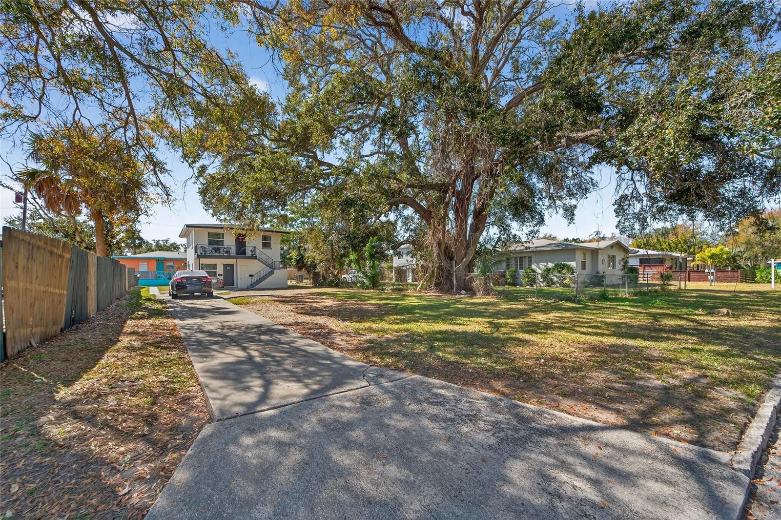 SCHOOLEYS HOMEVILLE - Residential Income