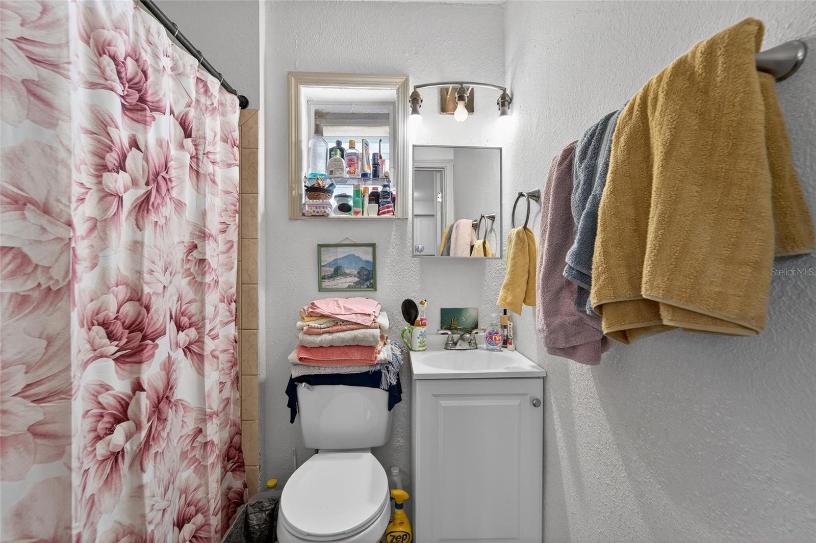 SCHOOLEYS HOMEVILLE - Residential Income