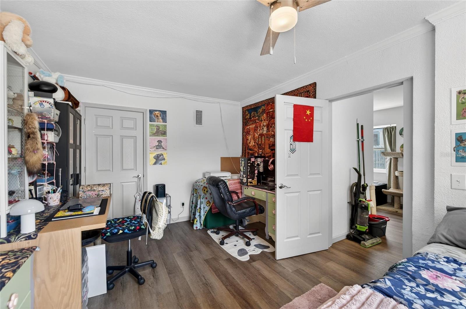 SCHOOLEYS HOMEVILLE - Residential Income