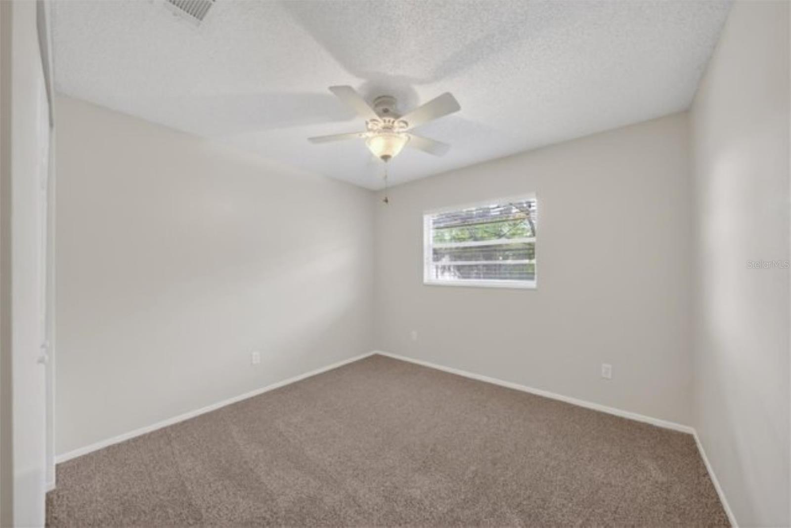 ROYAL PALMS - Residential