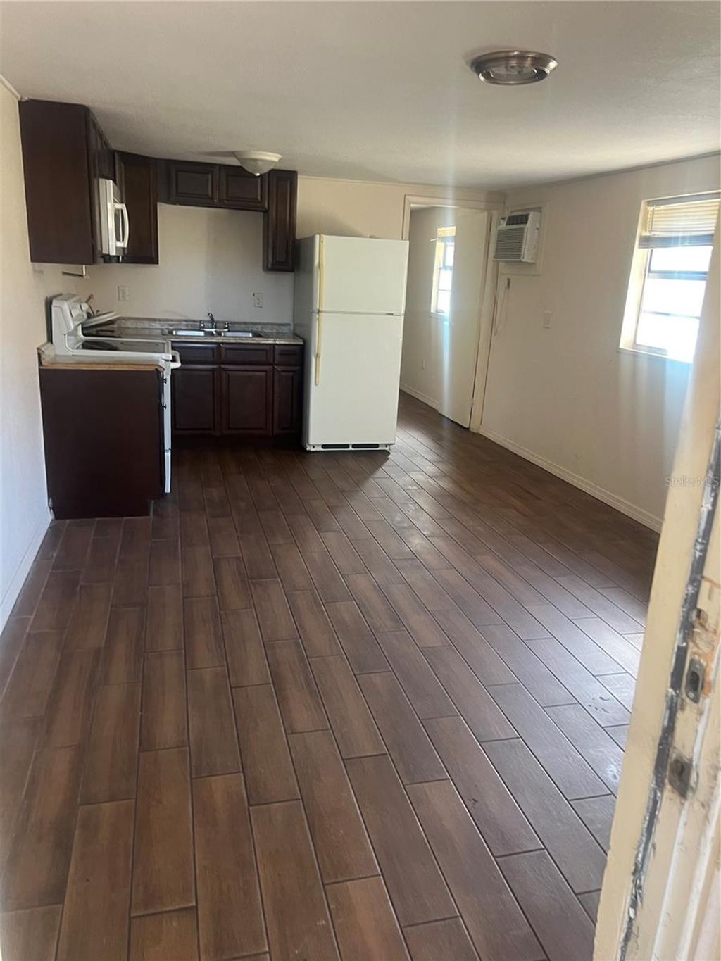 Photo of 3043 Mineoia Drive, Lakeland, FL 33801 (MLS # R4910540)