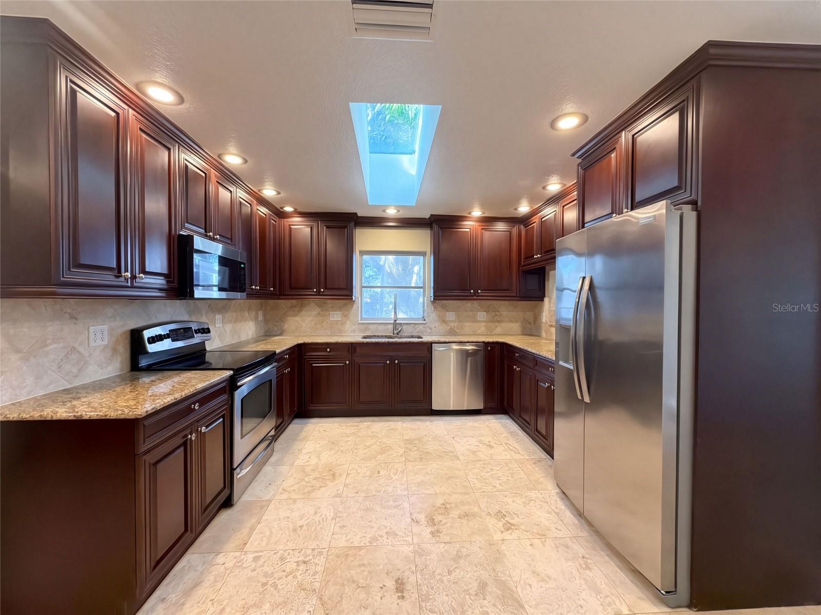 3705 MALEC CIRCLE