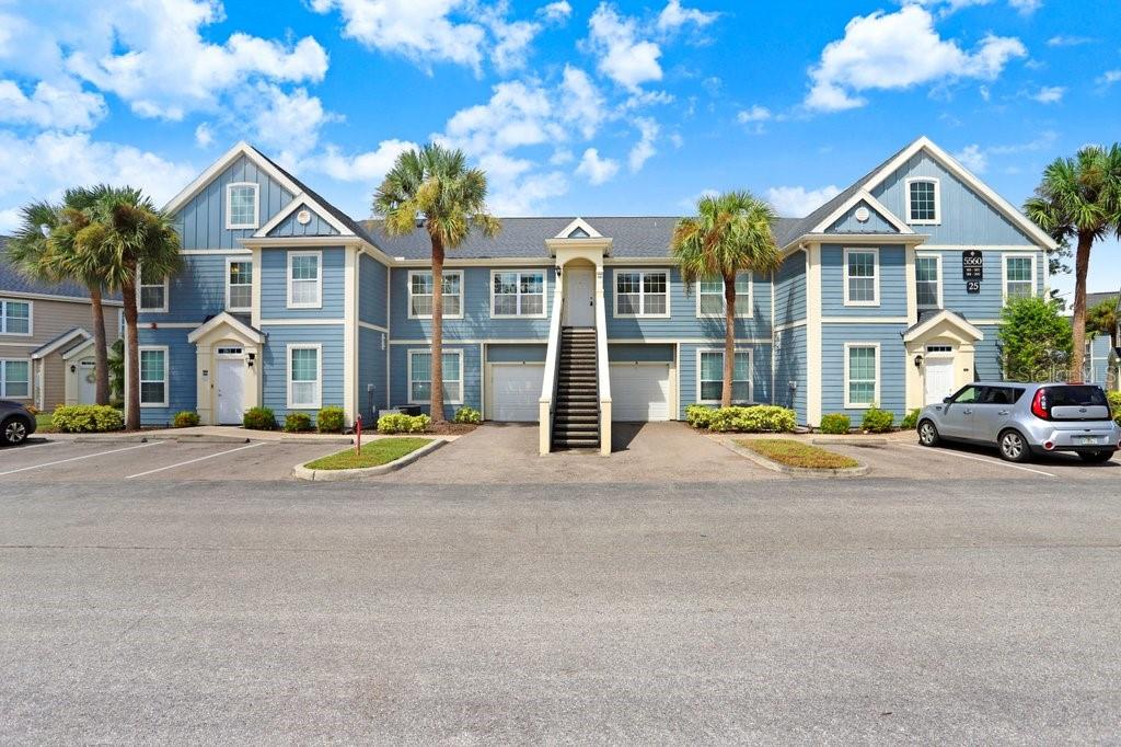 ADMIRALS WALK - Residential