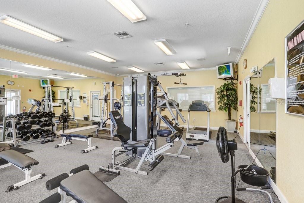 ADMIRALS WALK - Residential