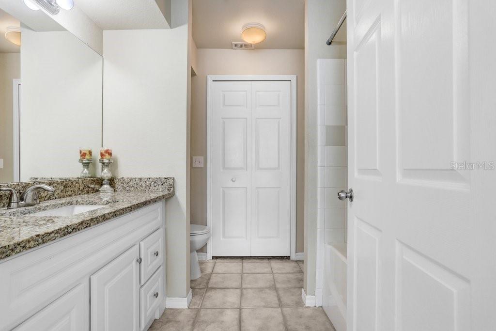 ADMIRALS WALK - Residential