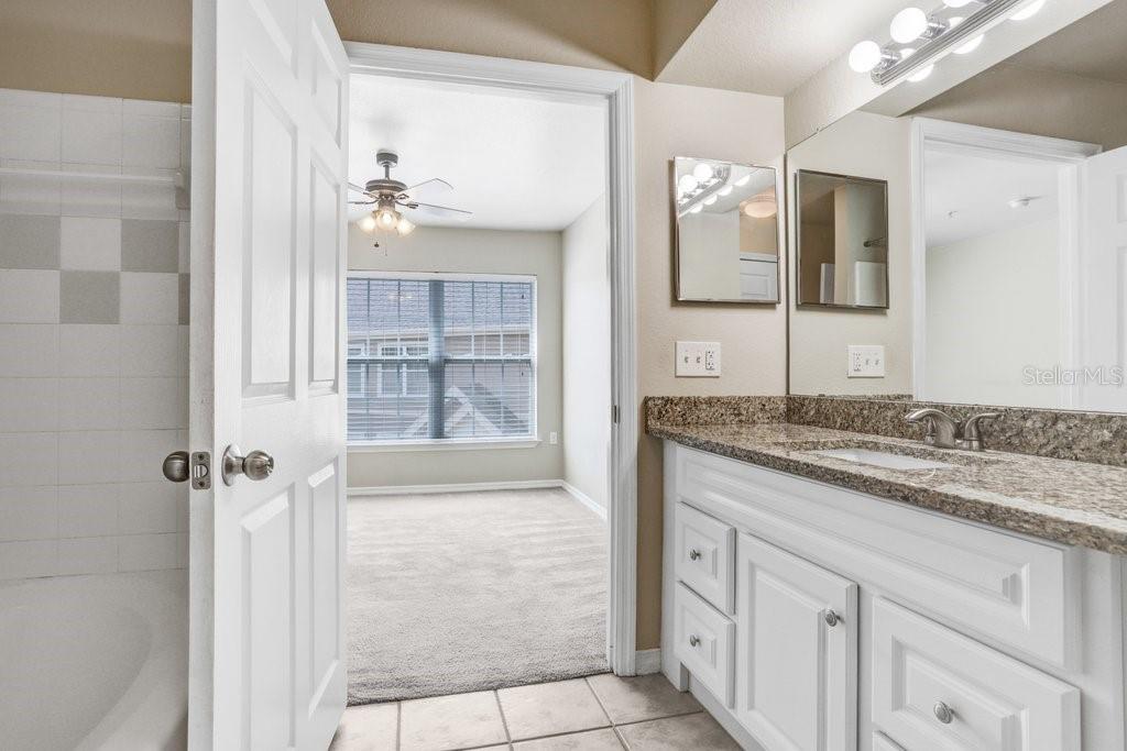 ADMIRALS WALK - Residential