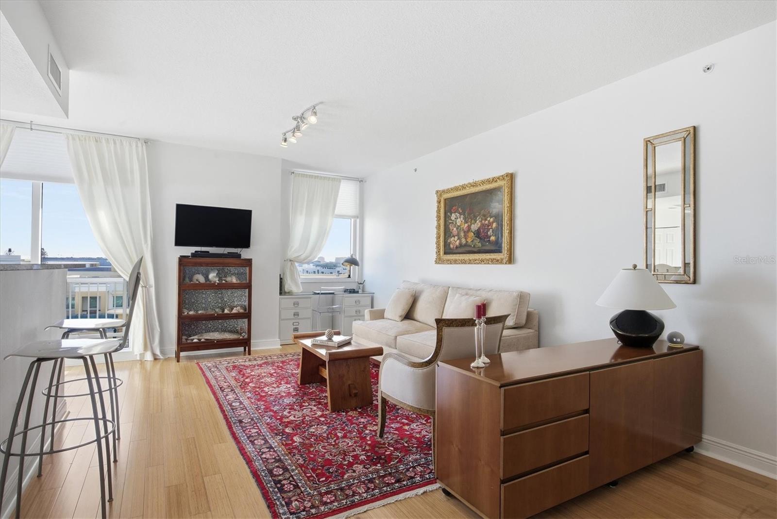 ALINARI - Residential