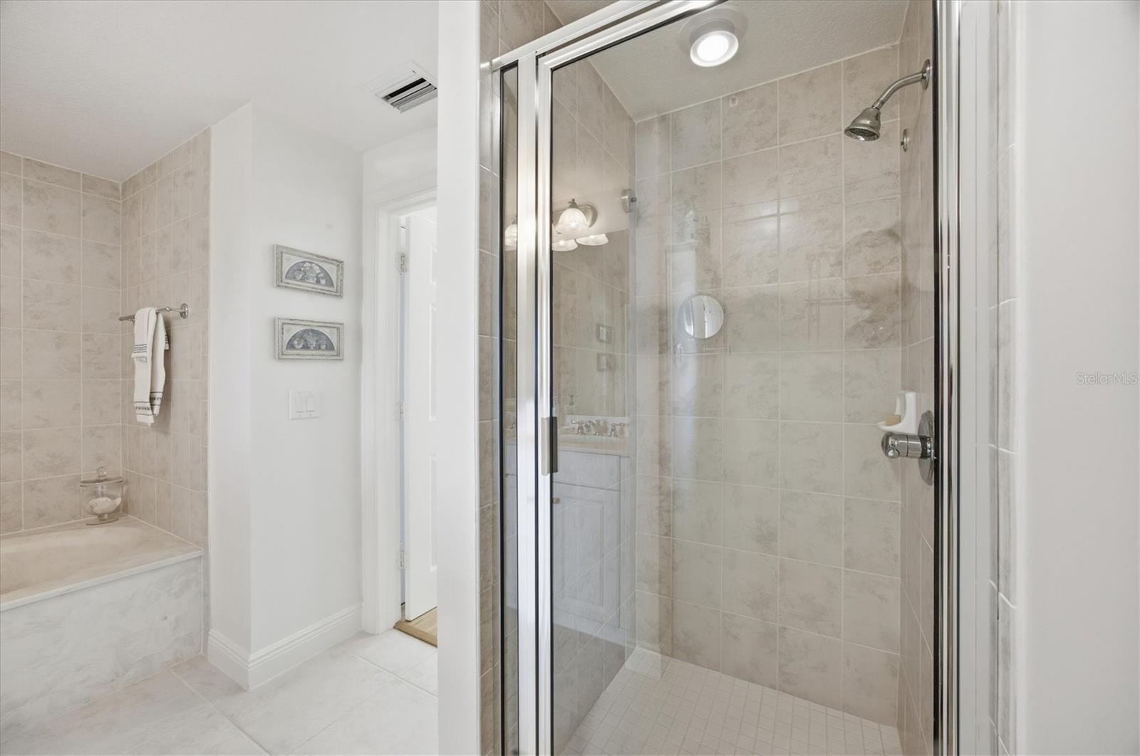 ALINARI - Residential