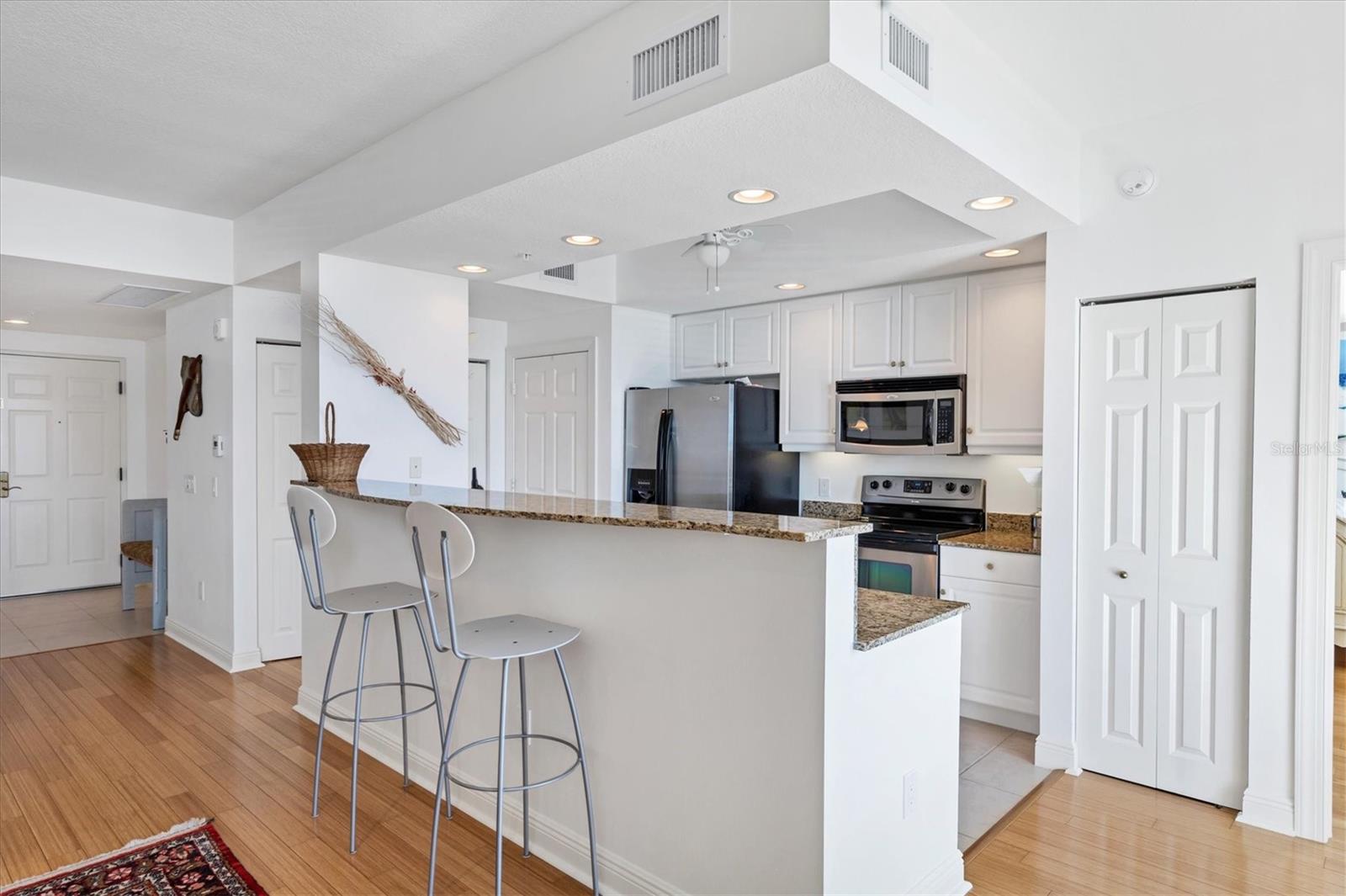 ALINARI - Residential