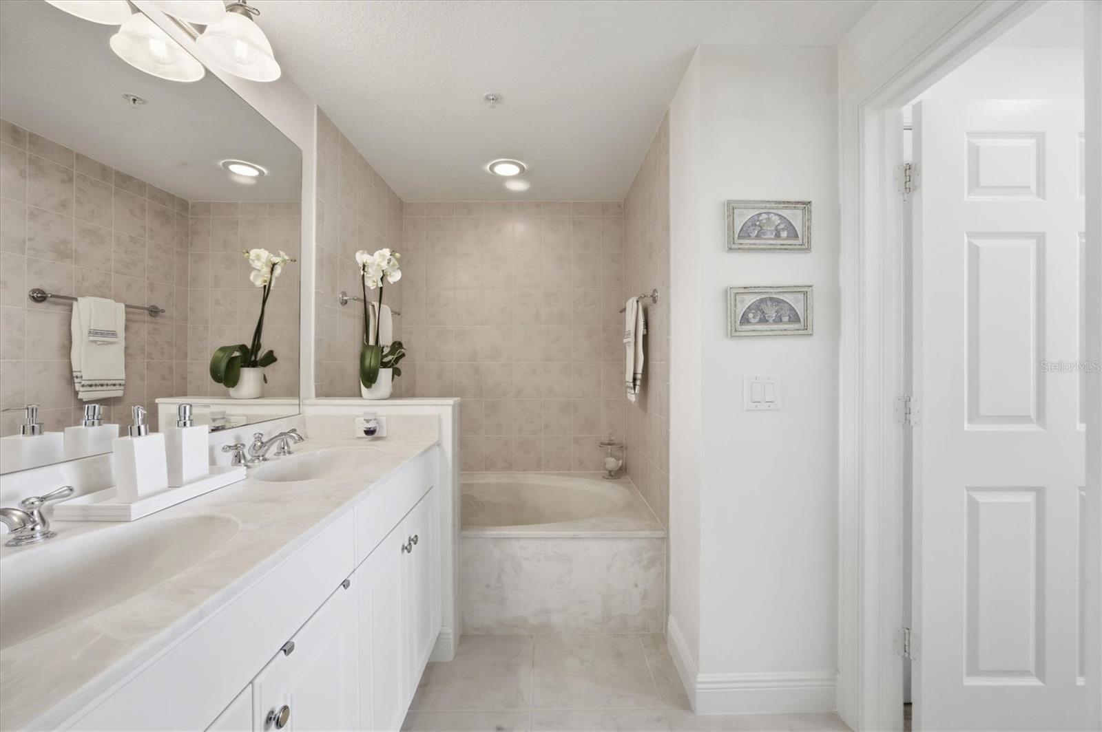 ALINARI - Residential