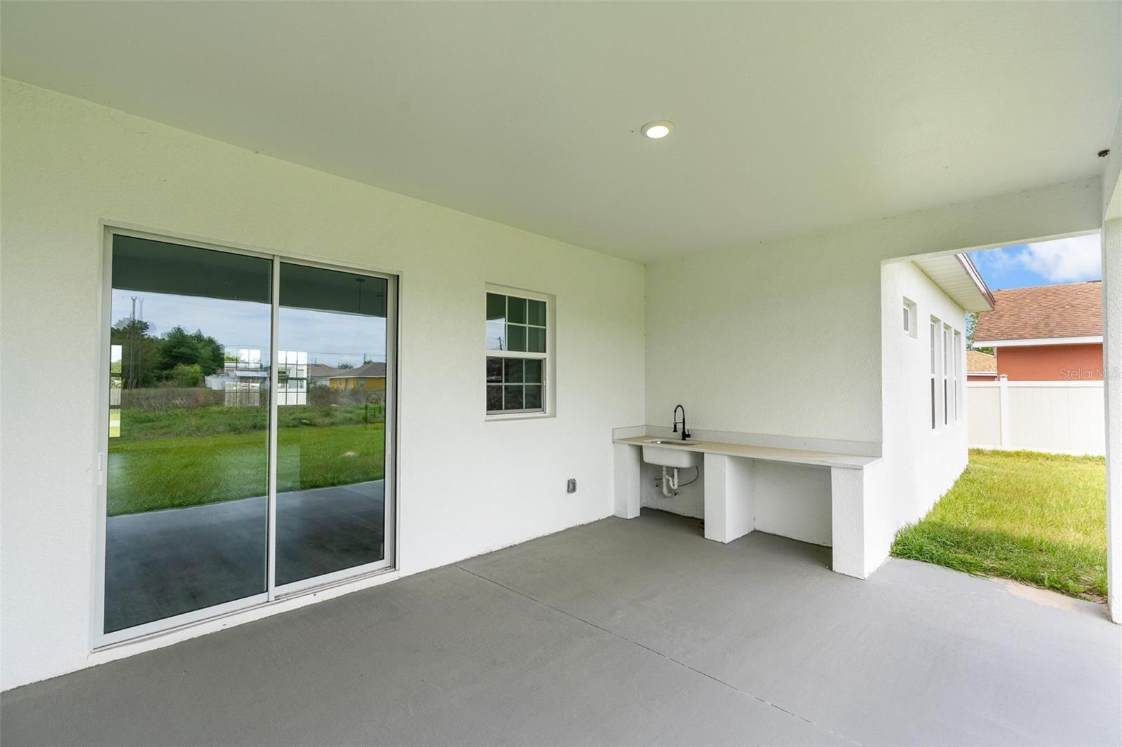 MARION OAKS 10 - Residential