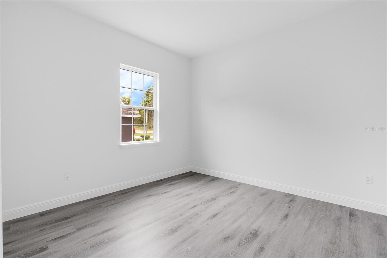 MARION OAKS 10 - Residential