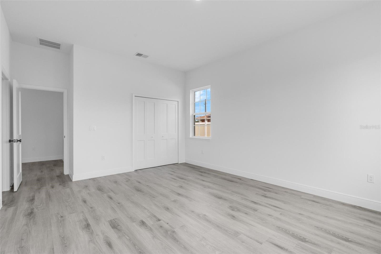 MARION OAKS 10 - Residential