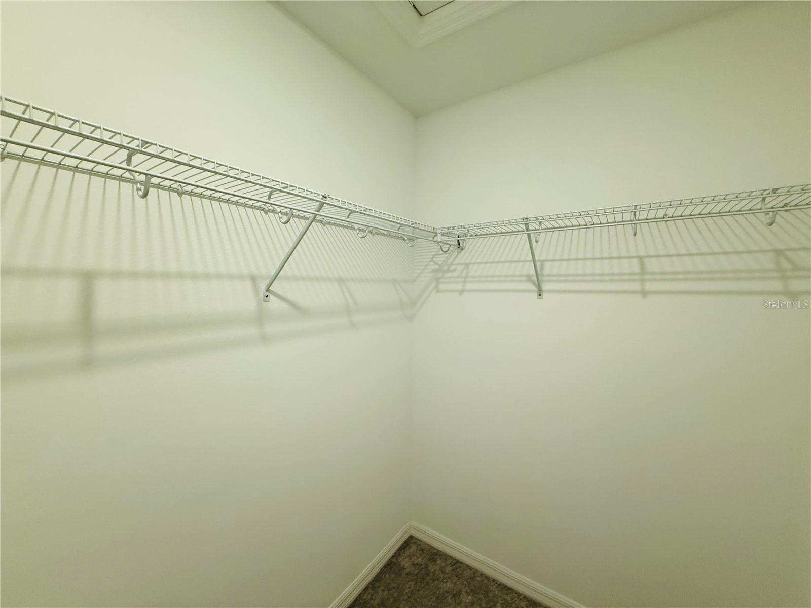 RIVER LNDG PH 2E-2F-3E - Residential Lease