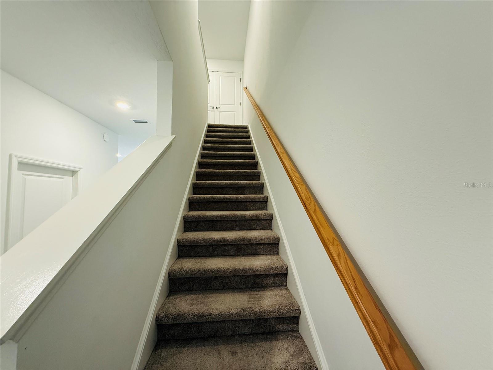 RIVER LNDG PH 2E-2F-3E - Residential Lease