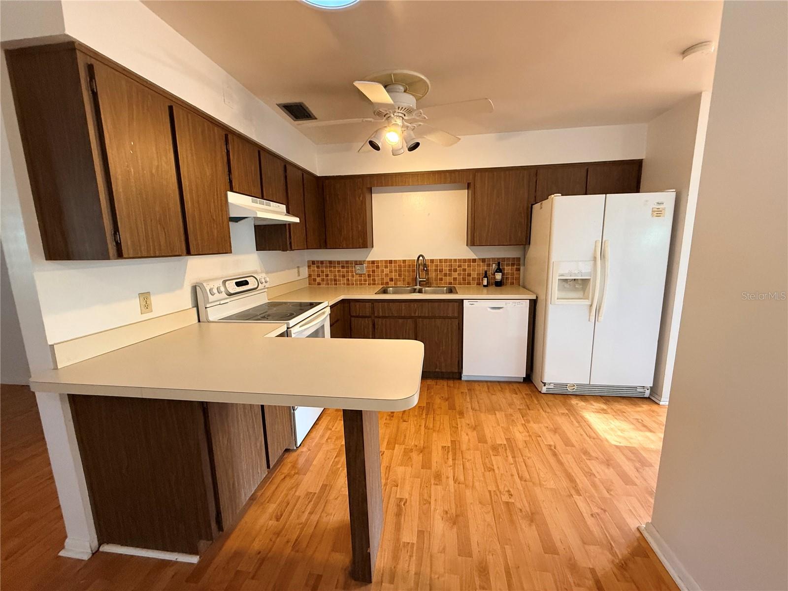 303 N BOUNDARY AVENUE