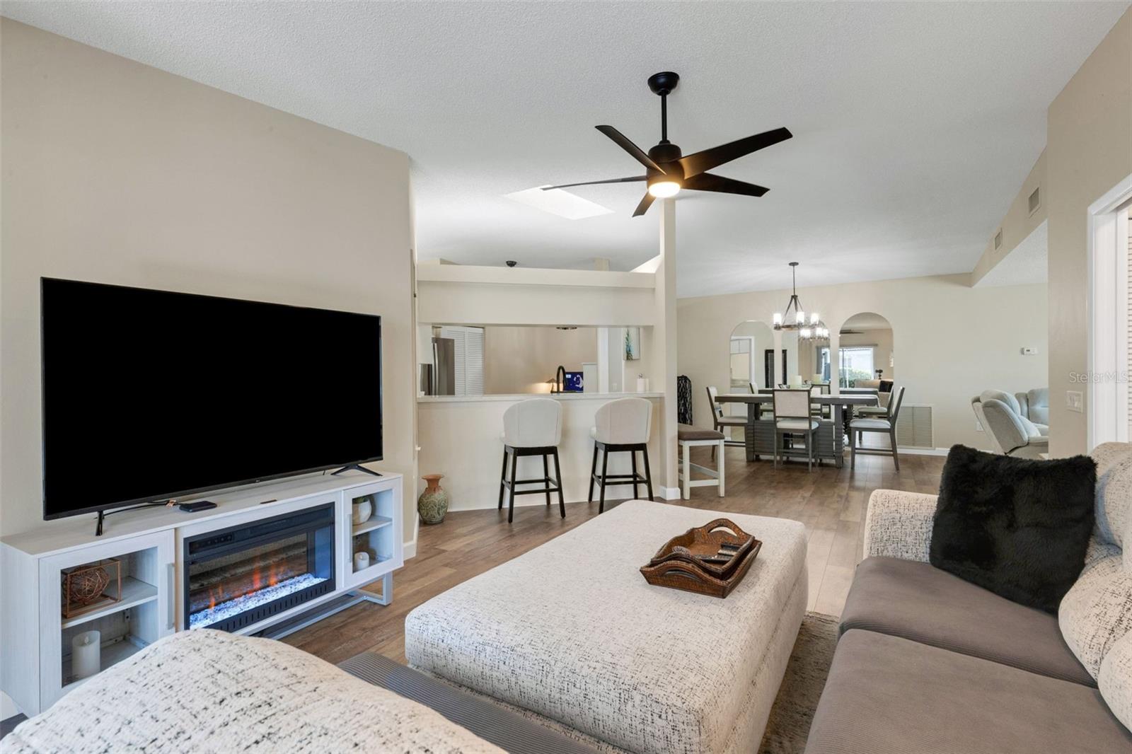 GARDEN LAKES VILLAS SEC 1 - Residential