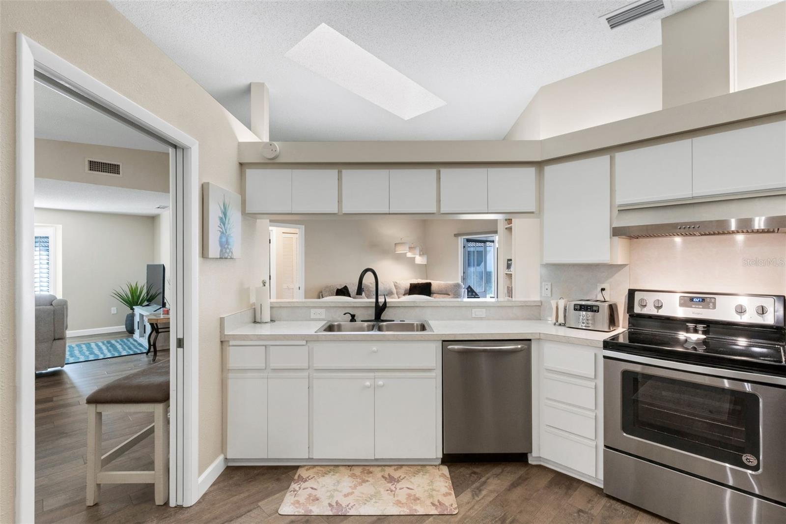 GARDEN LAKES VILLAS SEC 1 - Residential