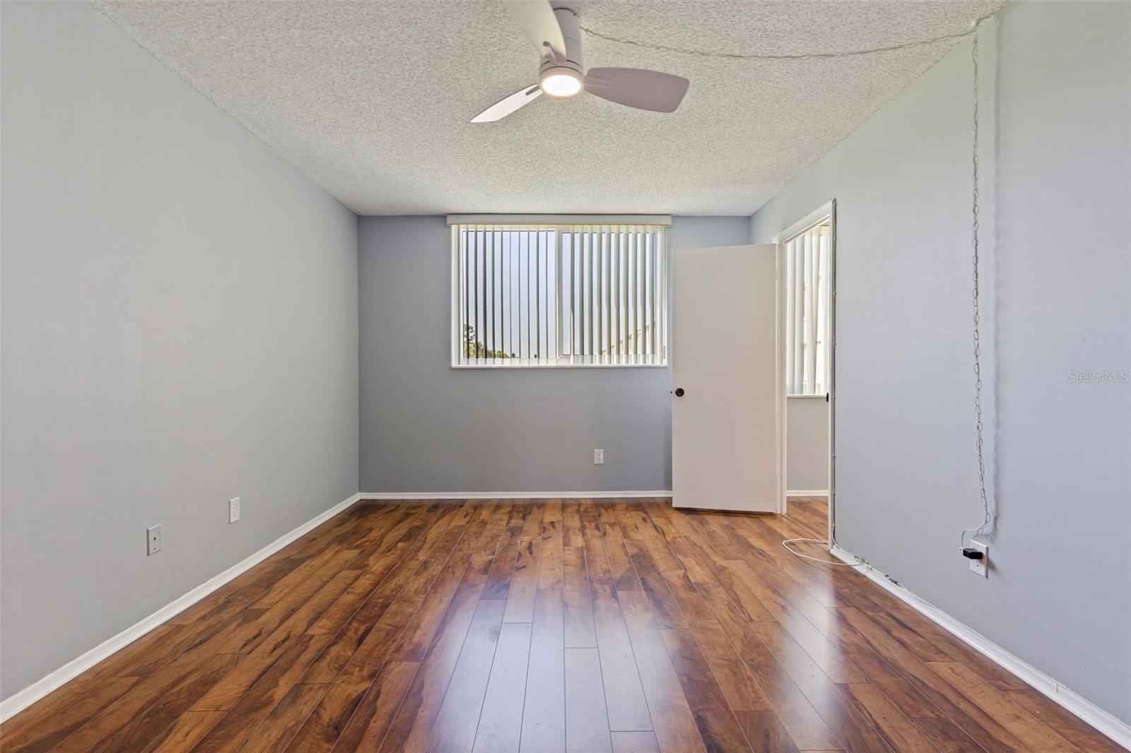 WINSTON PARK NORTHEAST - Residential