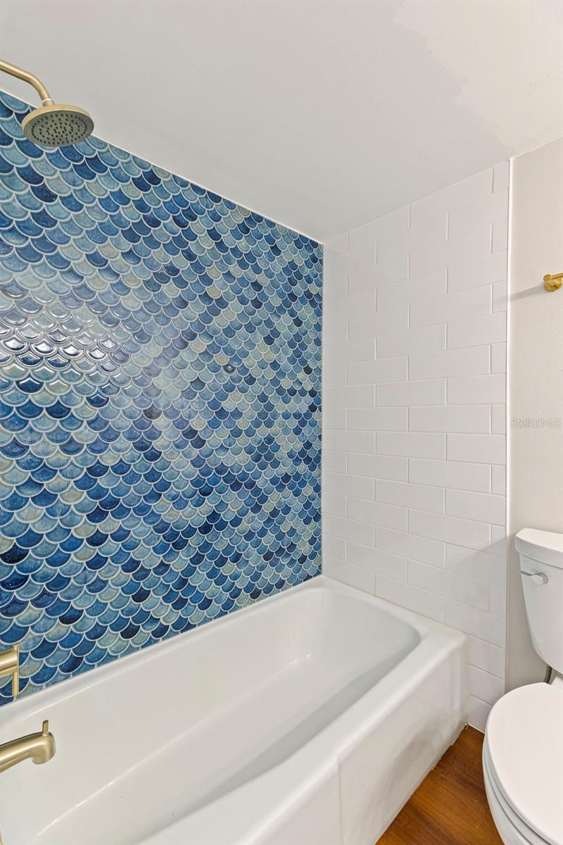 WINSTON PARK NORTHEAST - Residential