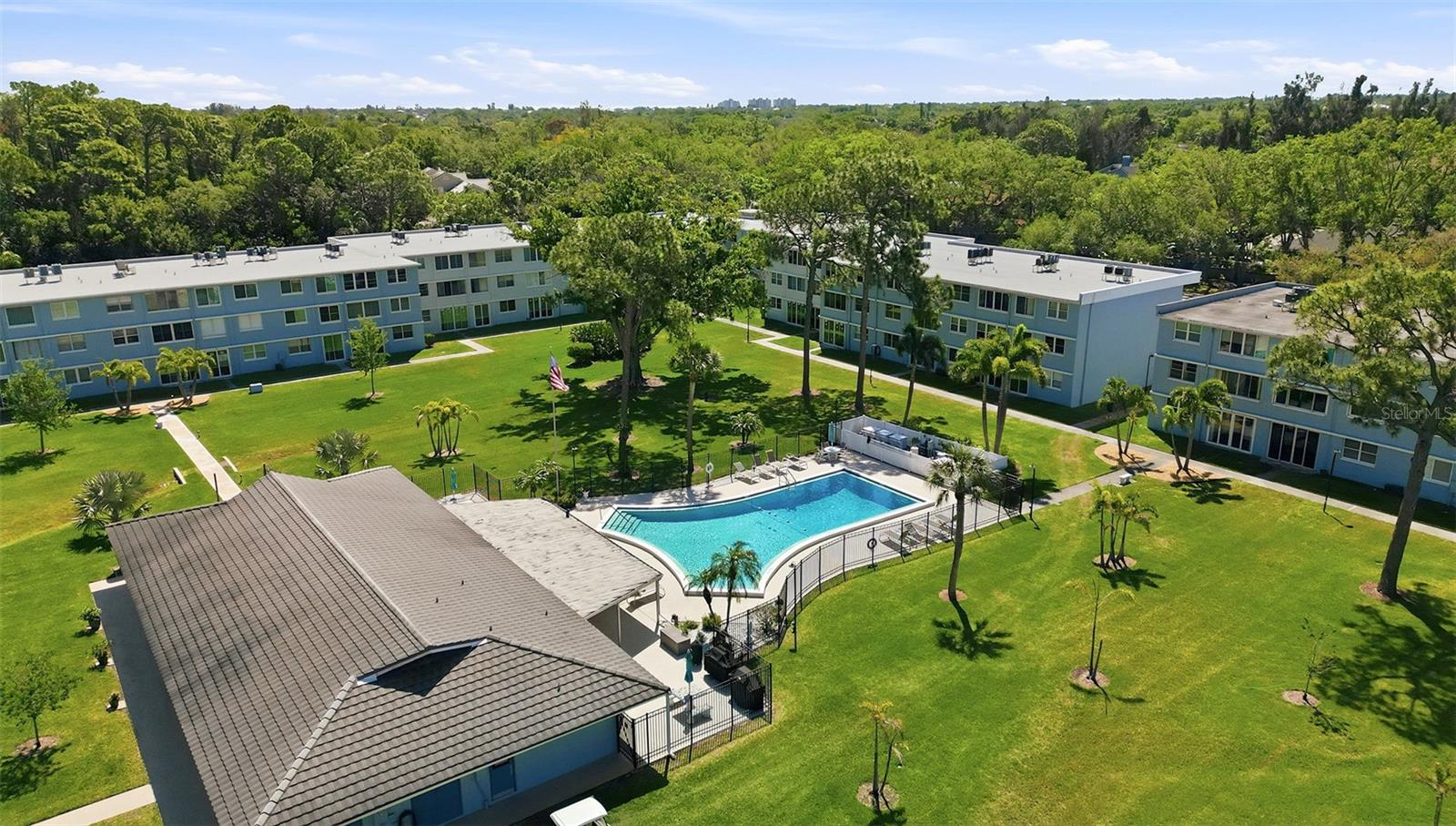 WINSTON PARK NORTHEAST - Residential