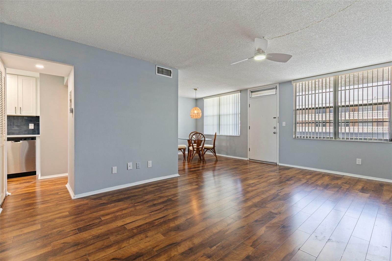 WINSTON PARK NORTHEAST - Residential