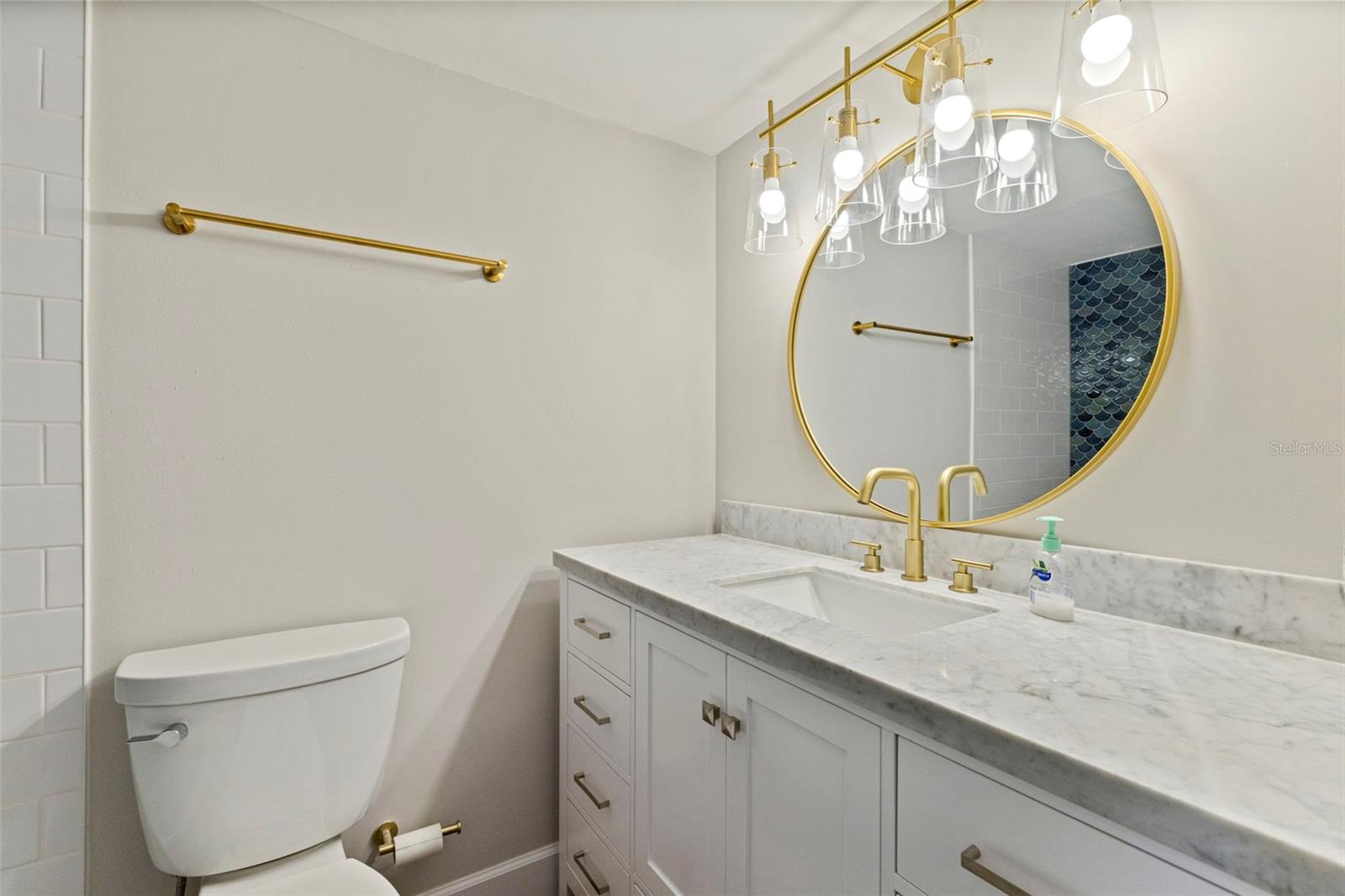 WINSTON PARK NORTHEAST - Residential